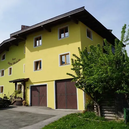 Haus Alpen Melody Holzham 57 *